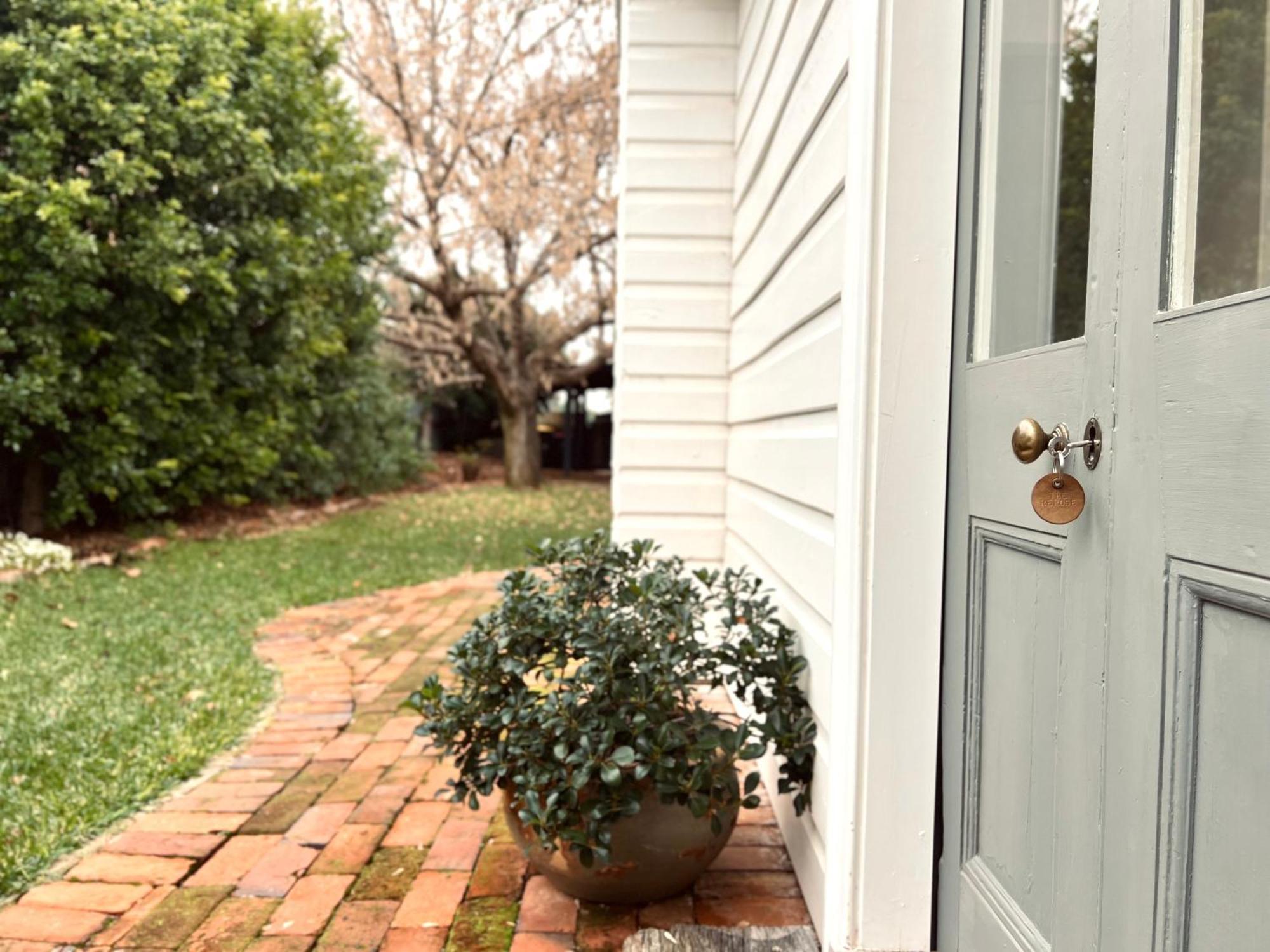 The Repose Villa Dubbo Exterior photo
